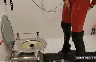 Các cô gái tóc vàng sẽ cho các bạn làm thế nào để làm một cái trang sec moi nhat cày.