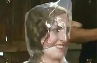 Hai cô gái xinh đẹp quyết định để vui chơi và sau đó đã đồng ý là một người đàn ông, ai làm tình với họ. Các người được gọi là người bạn của mình, người đã tức giận, sau khi ly dị vợ ông, và yêu cầu một bác sĩ tim mạch cho giúp đỡ. Một người bạn của tôi đã nói với tôi rằng các giải pháp tốt nhất cho vấn đề là tình dục tốt, ông ta tổ chức một cuộc họp. Bản, hai người ở mỗi lỗ, chữa một trầm cảm, vì vậy các vị được trở lại với cuộc sống, và chỉ khác thang máy linh hồn của mình. Không ai mong đợi phim sex nhat tron bo tình với cô gái xinh đẹp để chữa các vấn đề tâm lý và lấy lại sự tự tin. Bác sĩ, cần phải sử dụng một đơn giản như vậy phương pháp điều trị và họ cần tư vấn cho bệnh nhân thường xuyên hơn để có tình dục hơn để nuốt thuốc và cảm thấy thất vọng.