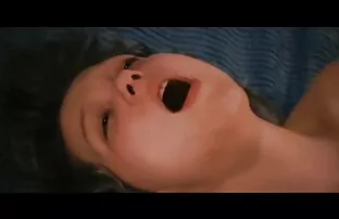 Chồng thích con dê với ung thư. Sau đó, ông đưa nó giường, và ông đẩy nó xuống rất thấp. Các chàng trai đầu tiên có một chút ướt, và sex gay nhat hd hơn. Sau sâu thâm nhập, ông đặt một khó khăn lớn trong hậu môn của mình. Con phàn nàn và tiếp tục đẩy.