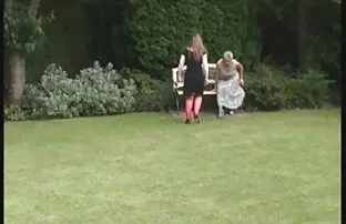 Vợ ông làm cho liên hệ với một người đàn ông Tự phim xec nhat ban khong che trong khi chồng mình ra khỏi thị trấn.