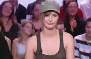 Anh tọc mạch trong đồng phim sex nhanh nhật bản phục dạy ra giường để nhảy quần lót