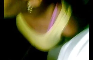 Chơi với hai đinh lớn, đi qua một đôi, sau đó mua hai mạch nước phun vlxx nhật bản không che của tinh trùng vào cô ấy, lỗ dơ.