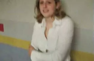 Người đàn ông trẻ đã học để trở thành một tài và có một công việc như một tài. Hạnh phúc hơn đoàn kết với thiên nhiên là khó tìm, vì vậy, phim sex nhat ban vu to khong che mỗi ngày cô thực hiện công việc với niềm vui lớn. Nhưng hôm nay, mọi người vô tình vấp ngã, một họa sĩ người nga đã đến rừng cho nguồn cảm hứng. Bạn quyết định rằng đây là một cơ hội để chết tiệt, Ranger sẽ cuộn hơn để một người lạ và sau đó đưa bạn đến một nơi tốt đẹp với một cái nhìn thanh lịch nơi mà các con sẽ để cho bạn đi shit trên sàn nhà. Tôi chắc rằng sau khi không có một kế hoạch tinh Ranh, các nghệ sĩ có một thanh lịch để vẽ tranh.