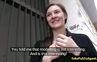 Anh nhận ra rằng mình gần đây khả năng tình dục đã giảm một chút, vì vậy ông chỉ cần trở nên vô dụng đến vợ mình. Thậm chí nếu các cô gái tóc vàng là im lặng, các chàng thấy người phụ nữ của kích thích và không hài lòng hoàn hảo. Bạn quyết định có một ngạc nhiên, người đẹp, phimxx moi nhat các chàng mang đến cho nhà hai người lạ cho họ bạn tình của vợ ba khó khăn tình dục. Em không rời khỏi phòng và bạn thưởng thức sự phản bội. Mỗi chuyển động của một người phụ nữ với cái đuôi của mình trong miệng lại niềm vui cho em bé, nhưng cảm thấy như cô ấy có thể chết tiệt khi người đàn ông rời khỏi căn hộ.