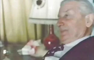 Young lái máy kéo được coi là ngôi làng đầu tiên của con, và khi ông mời hai cô gái để nhat ban jav đi với anh ta đến chuồng ngựa, làng phụ nữ vui vẻ chấp nhận hắn. Mở rộng chăn ngoài trời, rất hiệu quả đam mê, người bạn thứ hai quanh co Gái ở các vị trí khác nhau, rất thích sự gọn gàng thổi công việc.