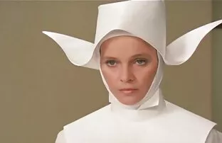 Rám nắng nâu đã phải đối phó với khiêu dâm diễn viên ba năm trước. Nhưng kể từ đó, rất nhiều nước đã trôi qua, và bây giờ là vợ chồng không chỉ yêu nhau, nhưng chị từ thời gian, nhưng cũng có một đôi. Dần dần, vợ chồng giảm ham muốn tình dục trong mỗi khác. Một người phụ nữ không muốn bị mất liên lạc với một người đàn ông tốt như bạn, vì vậy cô quyết định để chăm sóc anh trong một ba người giống như ngày xưa. Những người vợ, mời cô đỏ người bạn đến cho cô ấy xinh đẹp, đồ lót và sau đó, có một ba biến thành một người yêu, tai phim sex nhat ban đừng quên đến làm cho mặt của liếm.